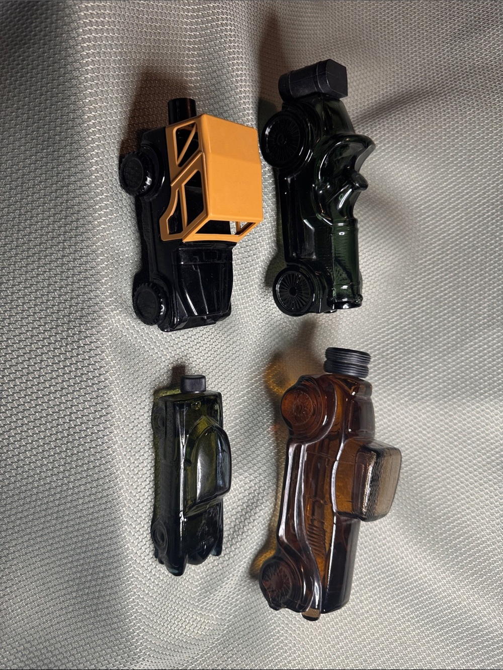 4 Piece Set Vintage 4 Piece Set Glass Car Collectible Decanters, Bareware Decor